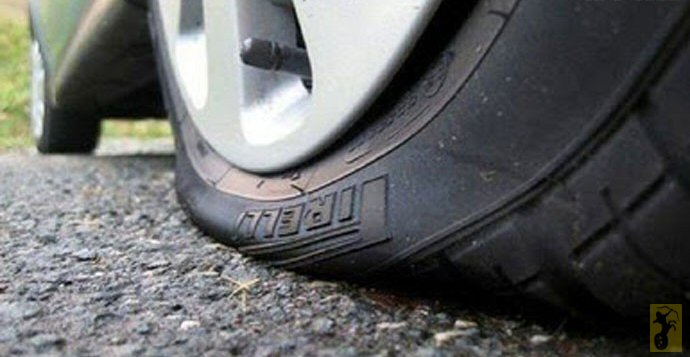 pneu crevé